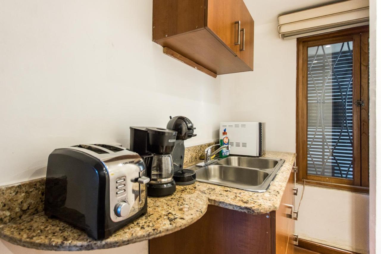 Casa Antigua Hotel-kitchen-roofbar Panama (ville)
